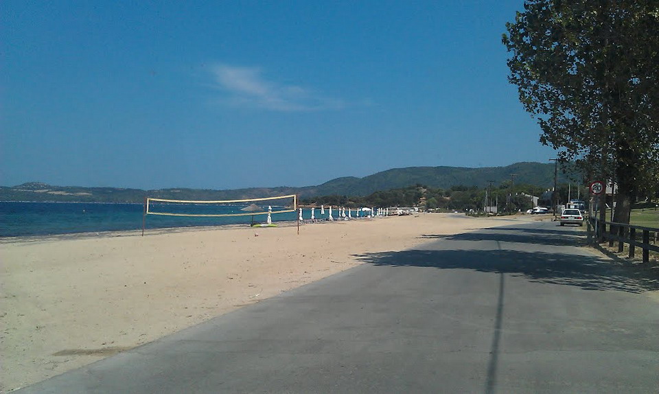  Komitsa plaža Atos 